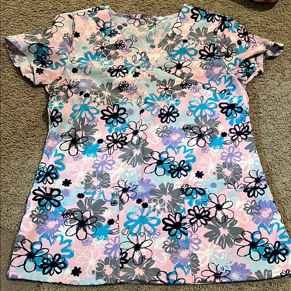 Floral Print Scrub Top